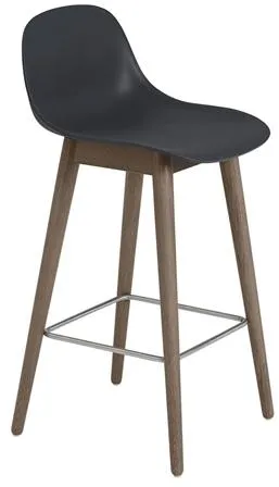 Muuto Fiber Barstol med träsits och ryggstöd Svart/Mörkbrun H87,5 cm